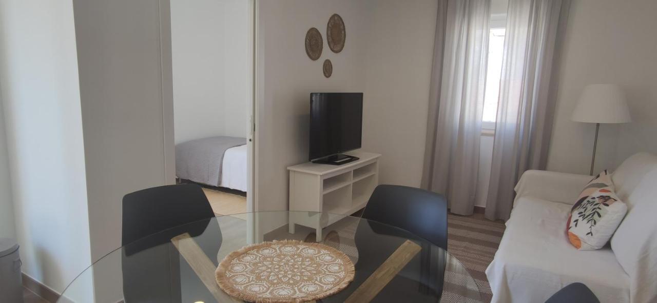 Lovely & Bright Renovated Apt. W/ Balcony In Lagos Exteriér fotografie