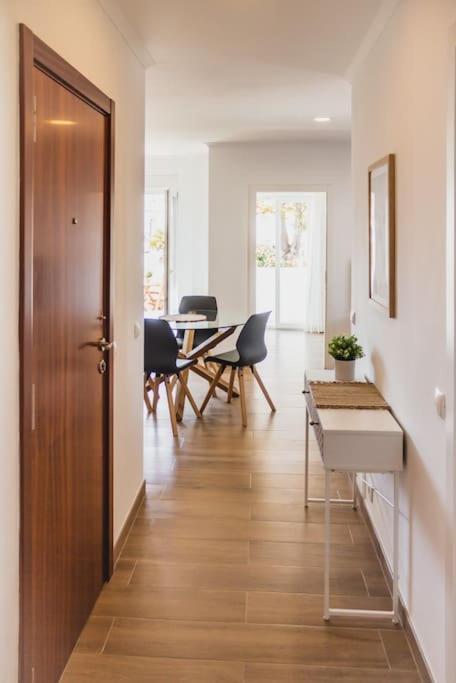 Lovely & Bright Renovated Apt. W/ Balcony In Lagos Exteriér fotografie